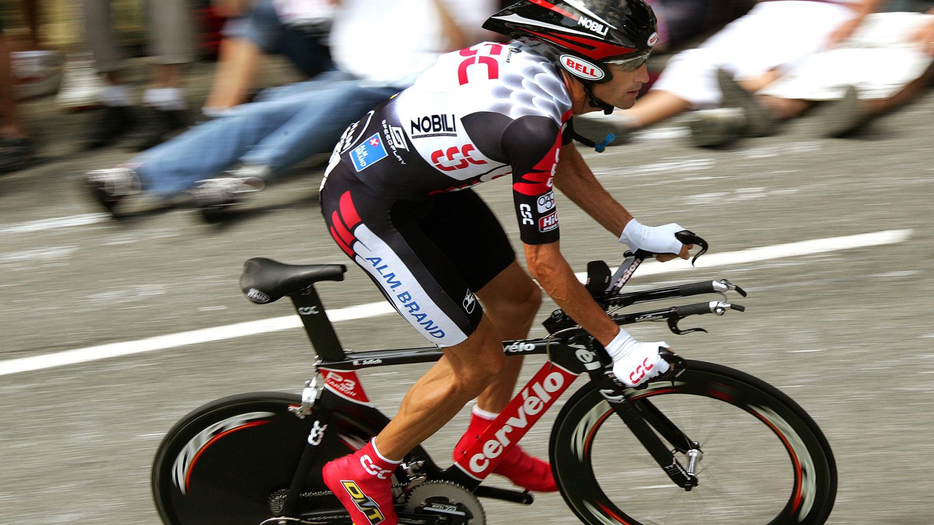 _极地冰原漂流：冰雪中的生存与速度_，极地冰原气候百科