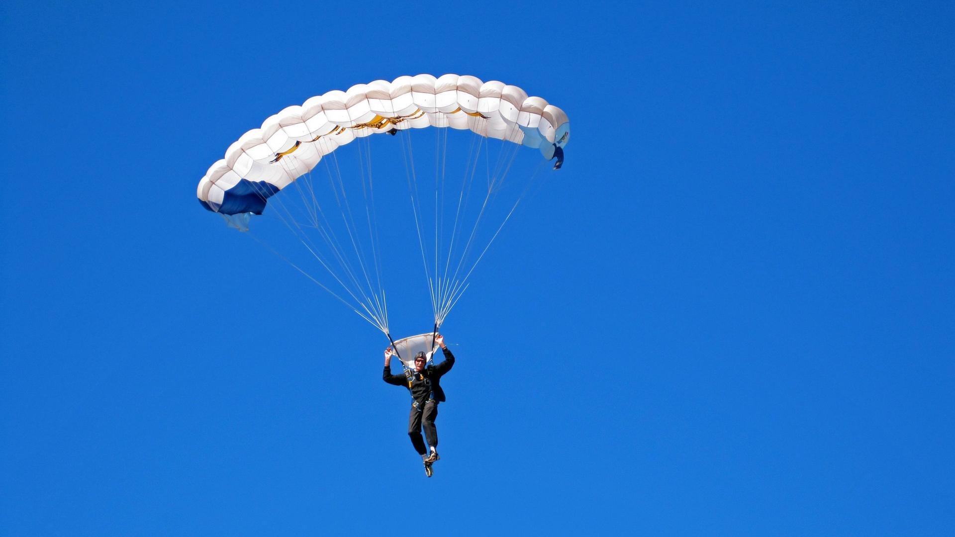 乌拉圭男足在巴黎奥运会上表现出色，赢得多场比赛，乌拉圭男子足球队